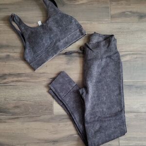 Women's Gray Textured Pants & Top Set